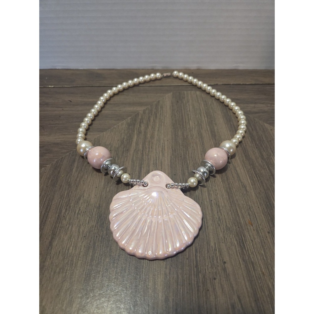 Vintage Ceramic Seashell Necklace, Coastal Mermaid